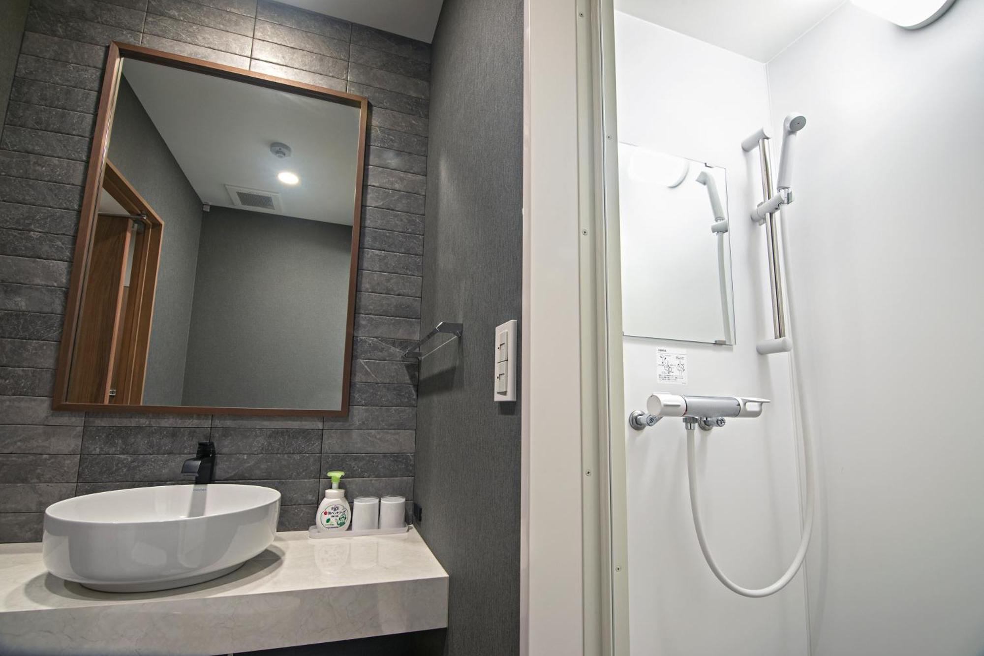 Apartment Home新町: Stylish New Near Shinsaibashi *