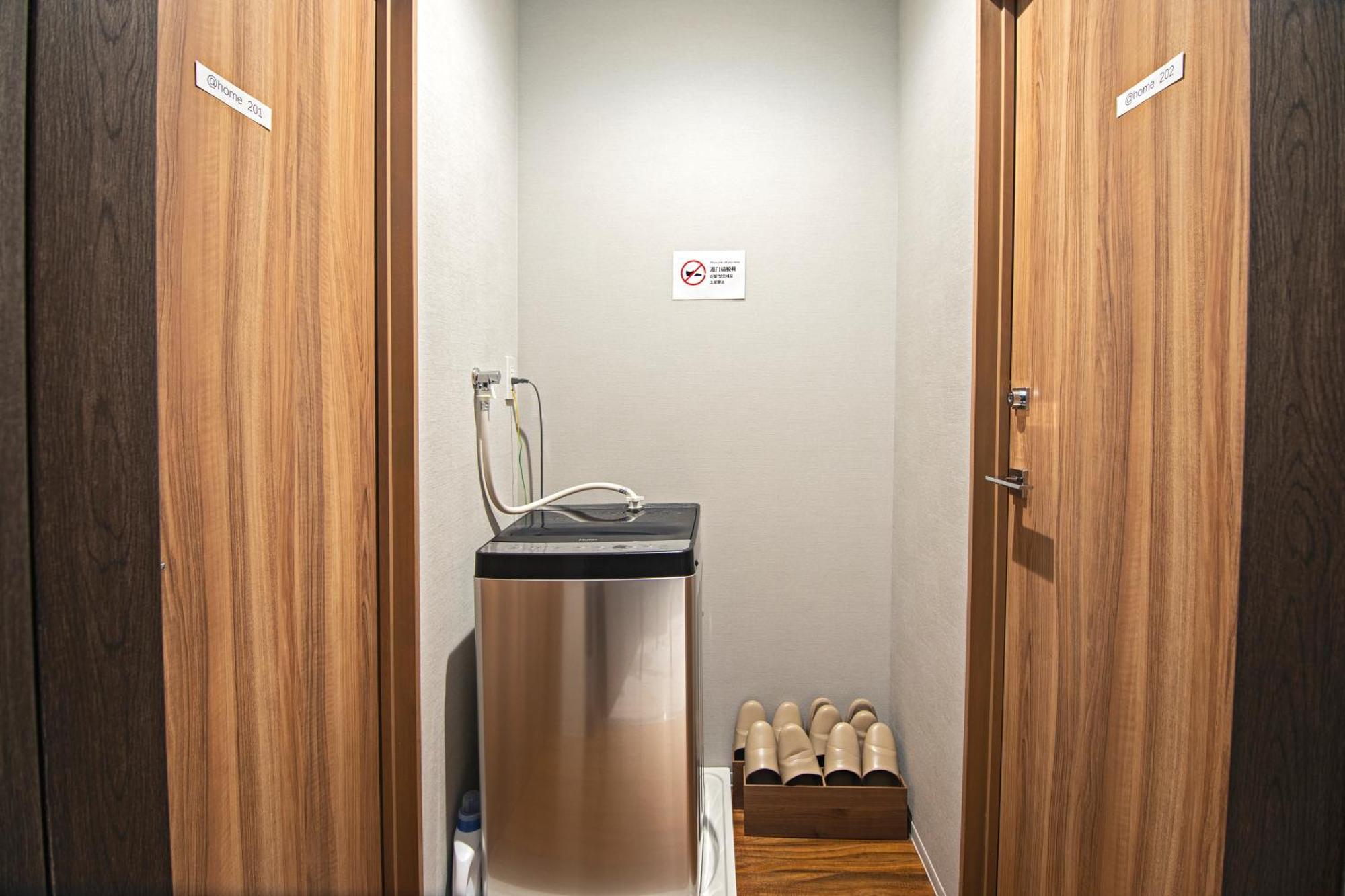 Home新町: Stylish New Near Shinsaibashi * Osaka
