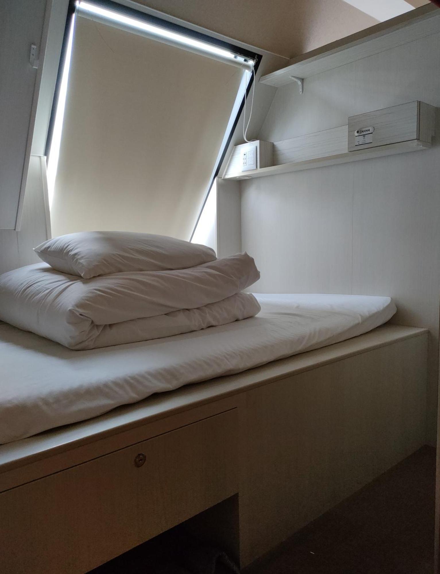 Esports E-zone 電脳空間 Hostel