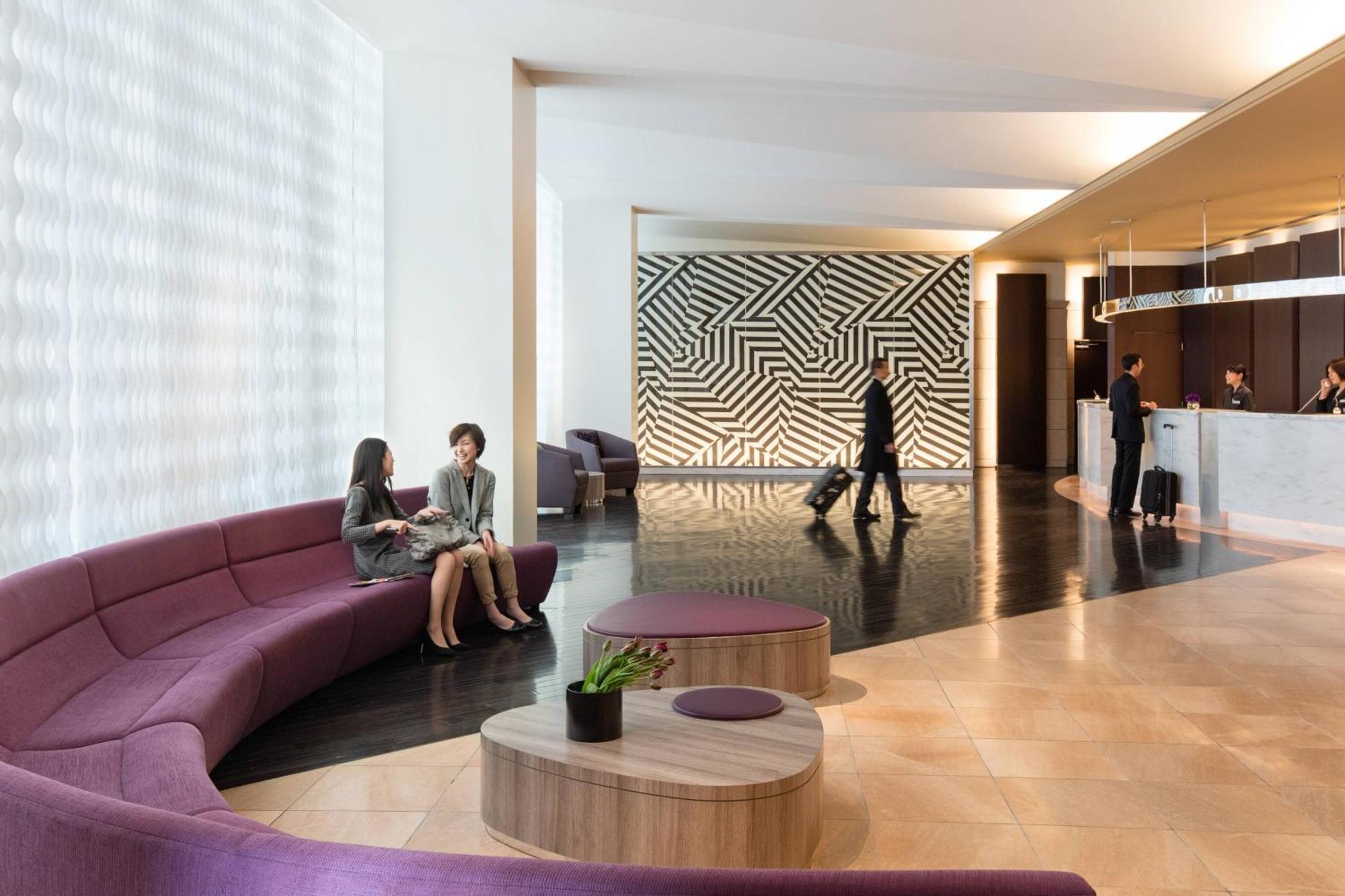 Courtyard By Marriott Shin-osaka Station 5*