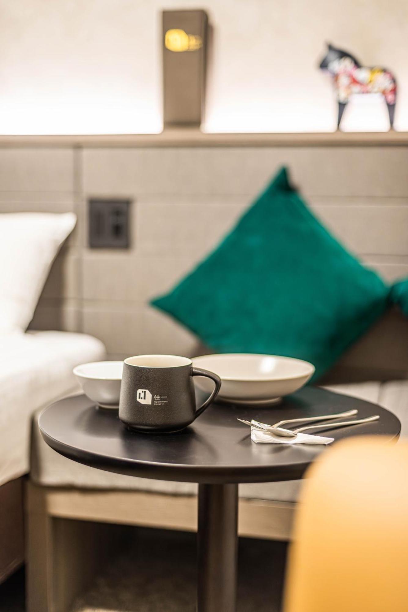 Guest house 11 Shinsaibashi Ii 3*