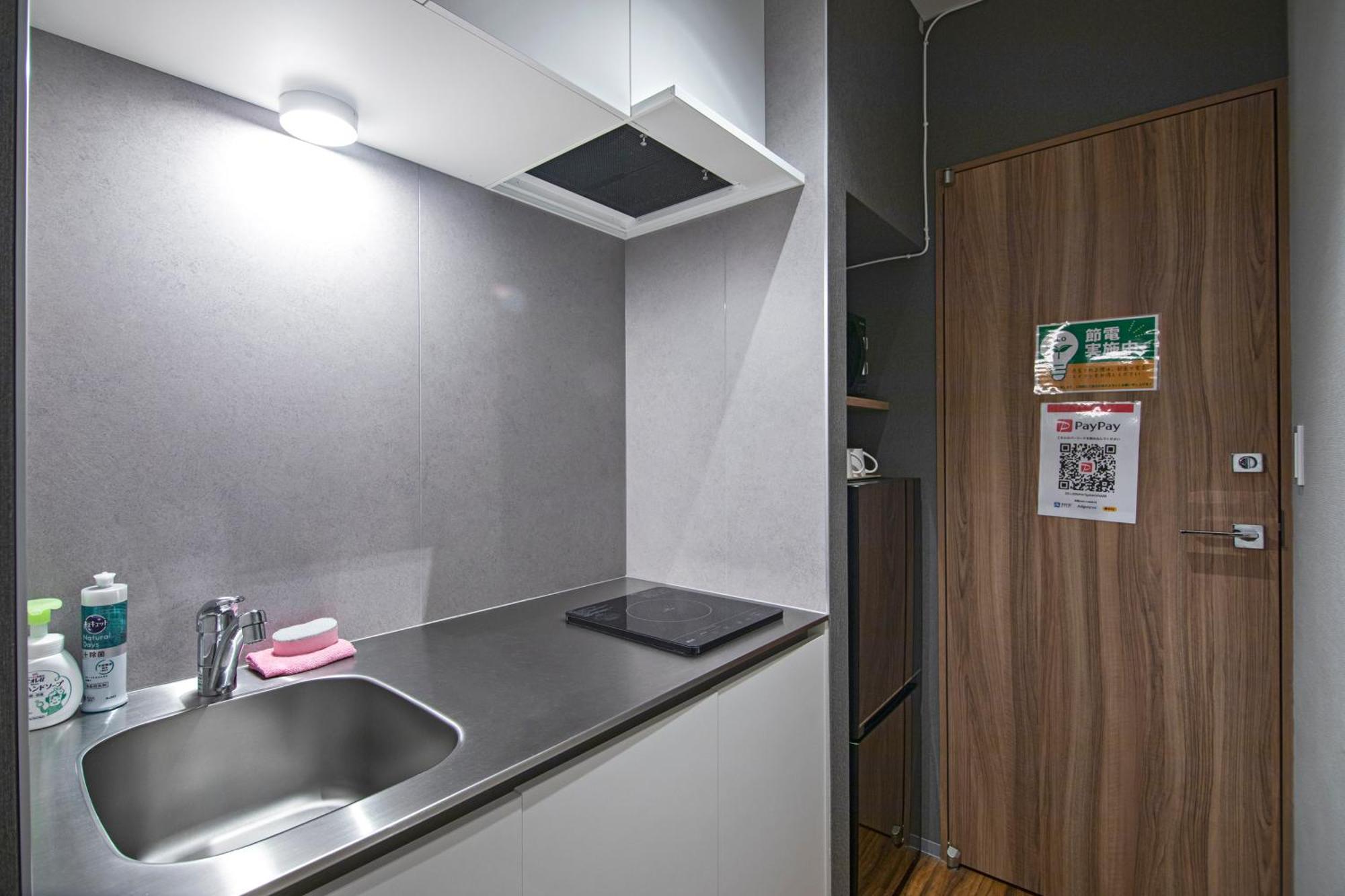 Apartment Home新町: Stylish New Near Shinsaibashi Osaka