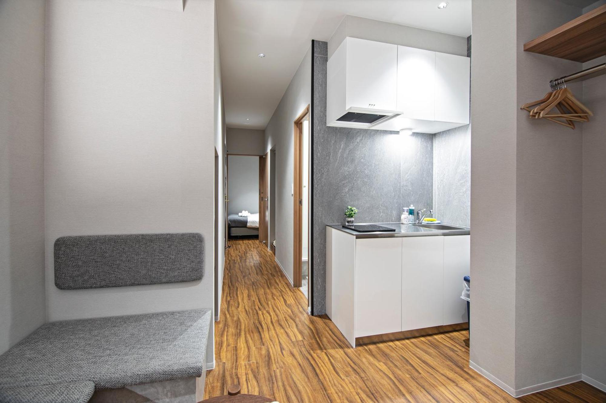 Home新町: Stylish New Near Shinsaibashi * Osaka