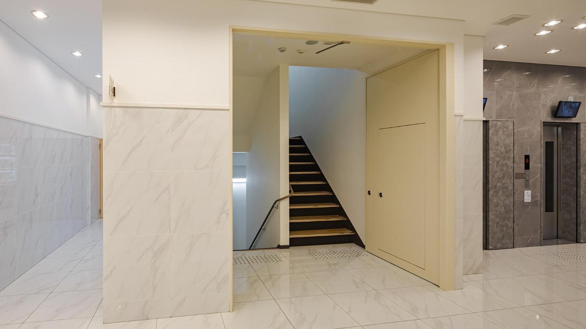 Toyoko Namba Hotel 3*