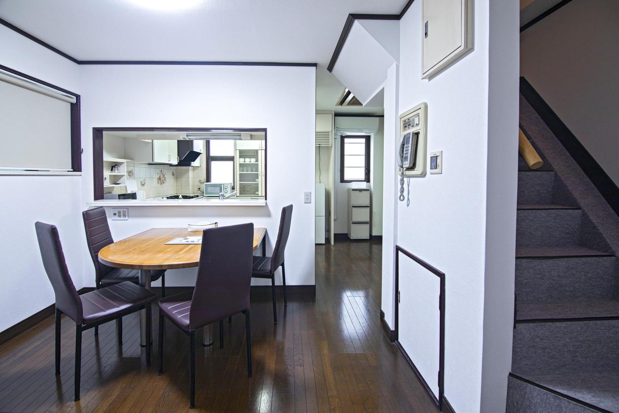 Pousada Tabi Time Imazato Park: Spacious Near Stations Osaka