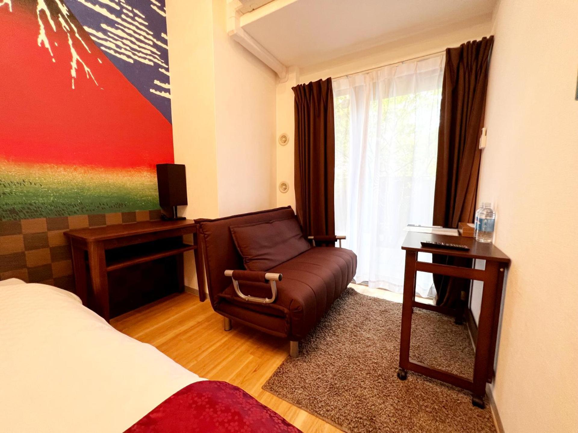 Apartment @rlis_house 難波 *