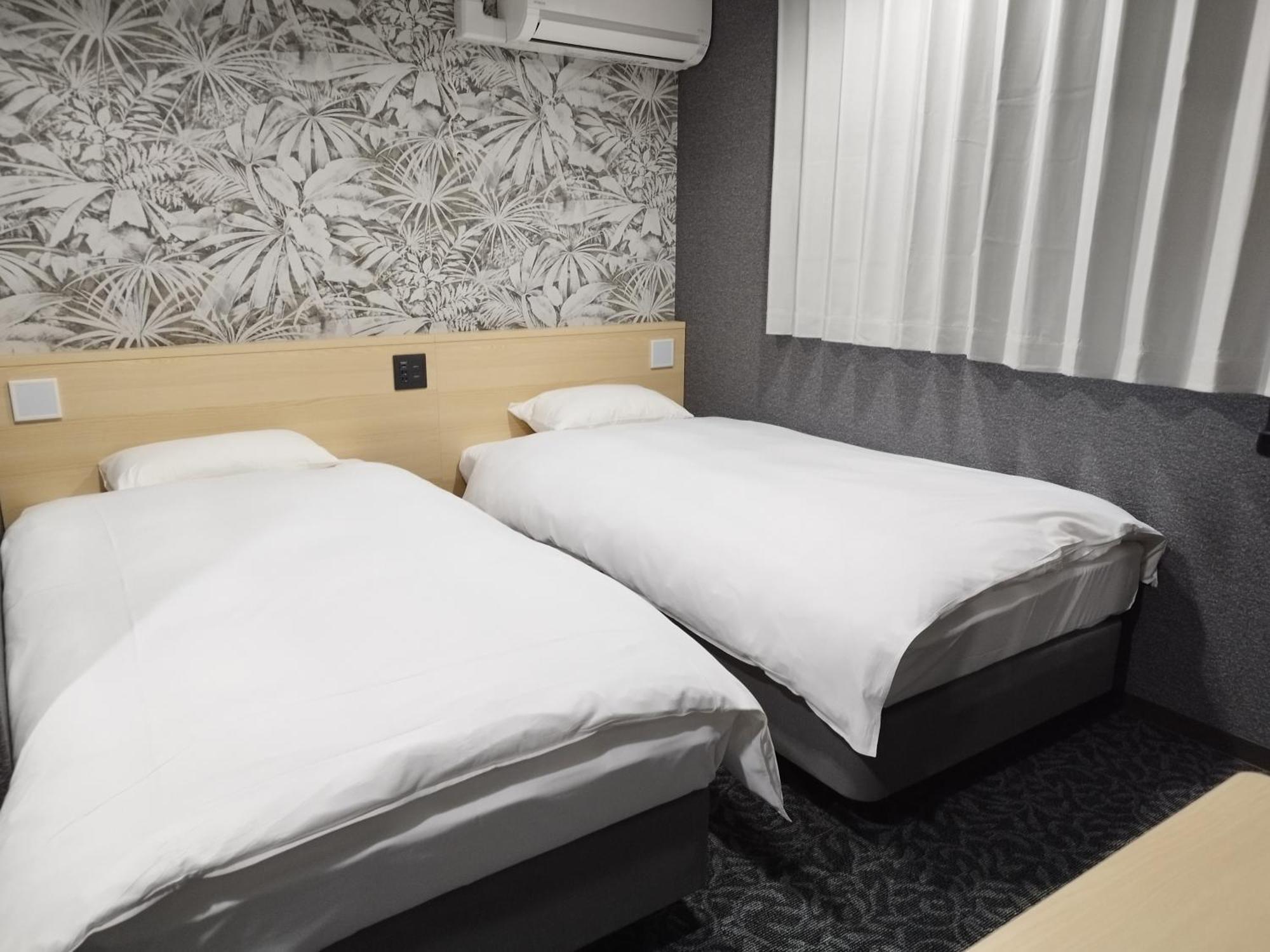 Hostel Shin-imamiya *