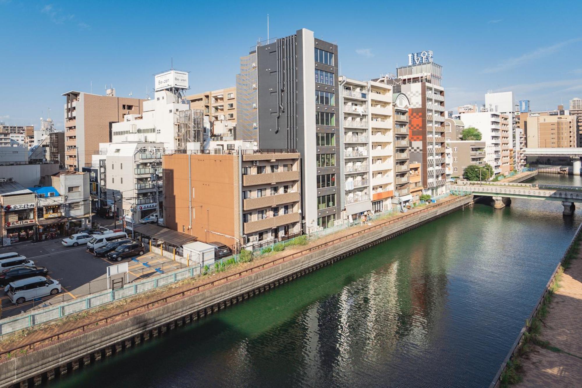 Apartamento 谷町君・星hotel・道頓福居
