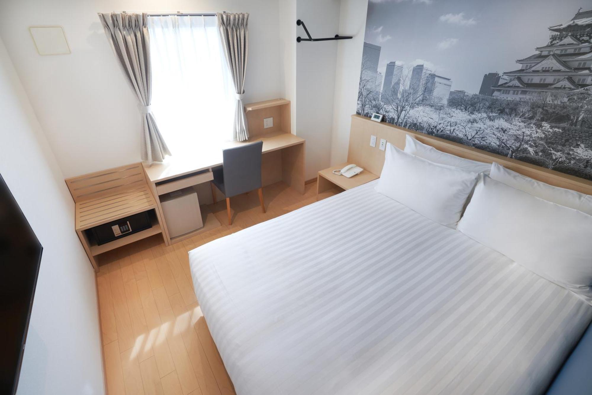 Travelodge Honmachi 3*