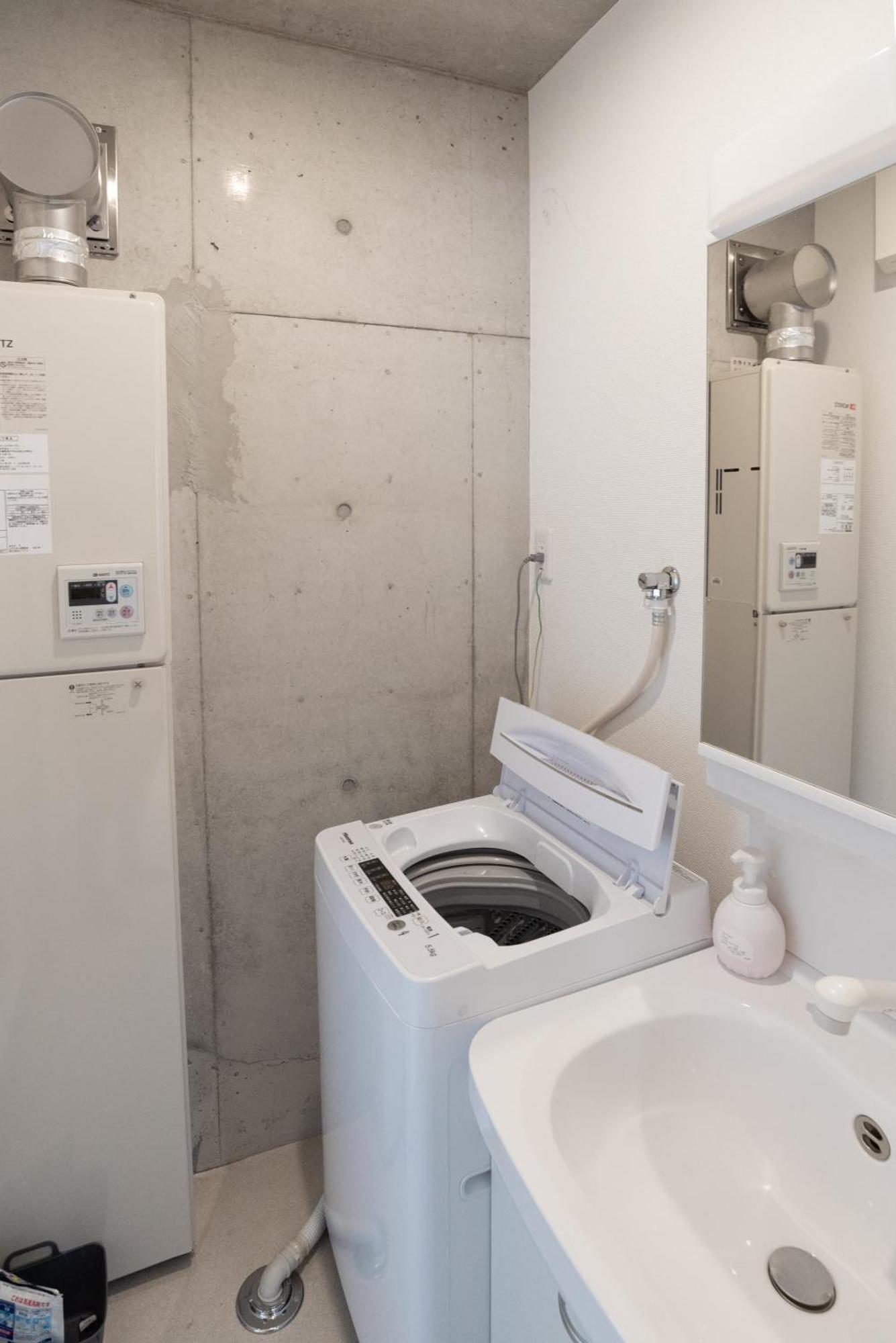 Apartment 今宮駅徒歩2分大国町駅5分 難波道頓堀も徒歩圏内401 ホテルリネン使用 Osaka