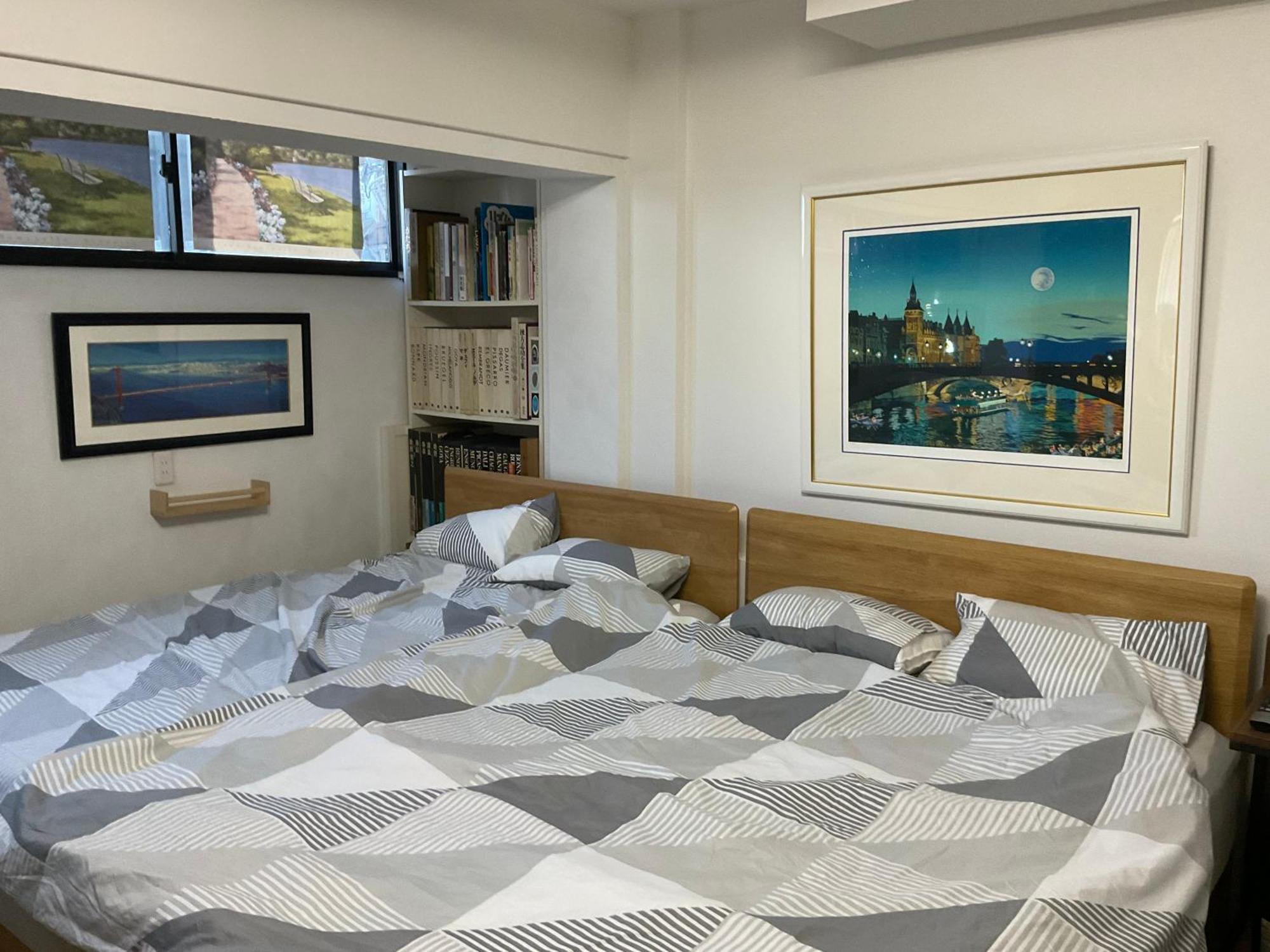 Apartment Gallery Compass *