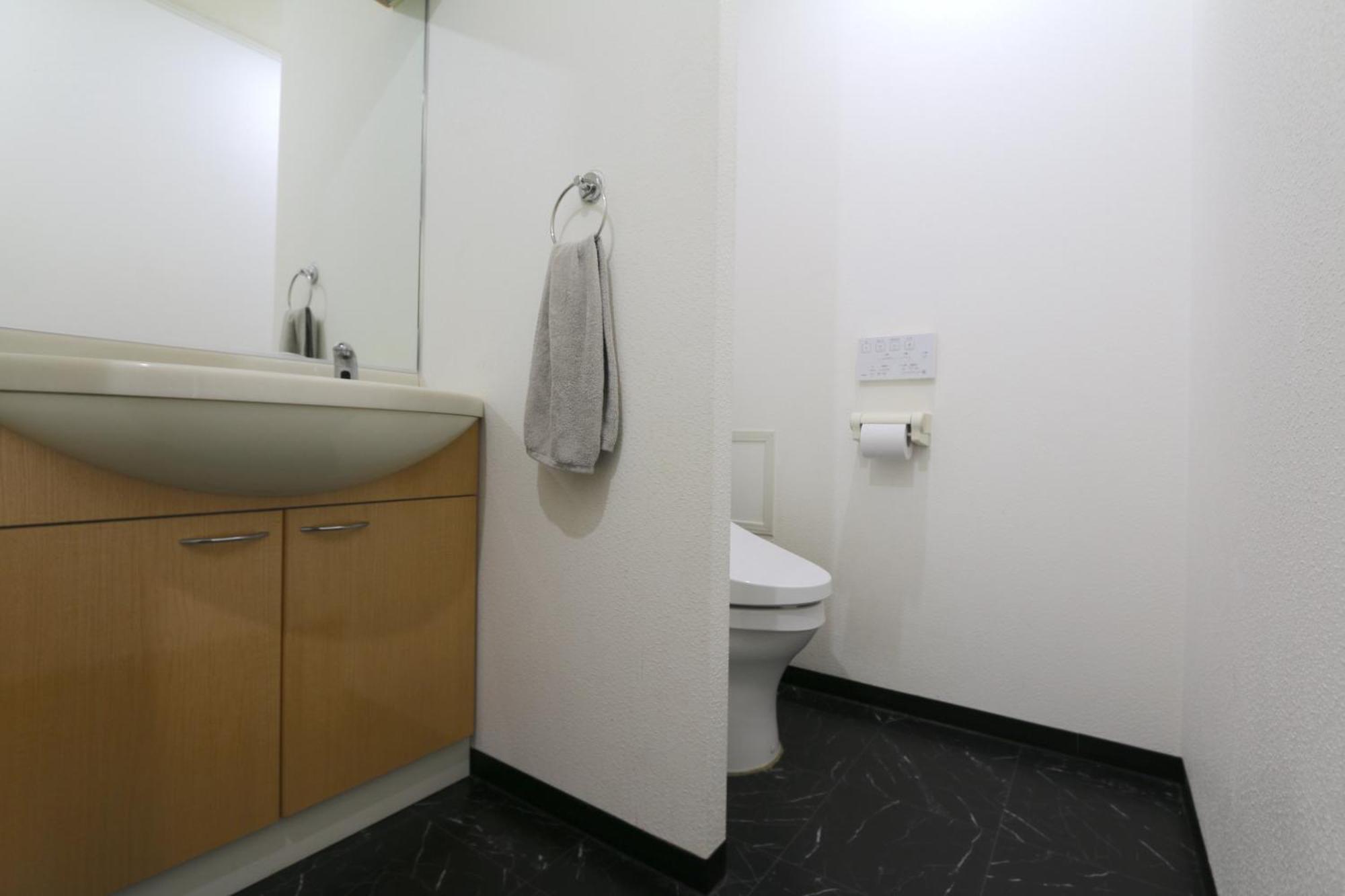Elle Namba Apartment *