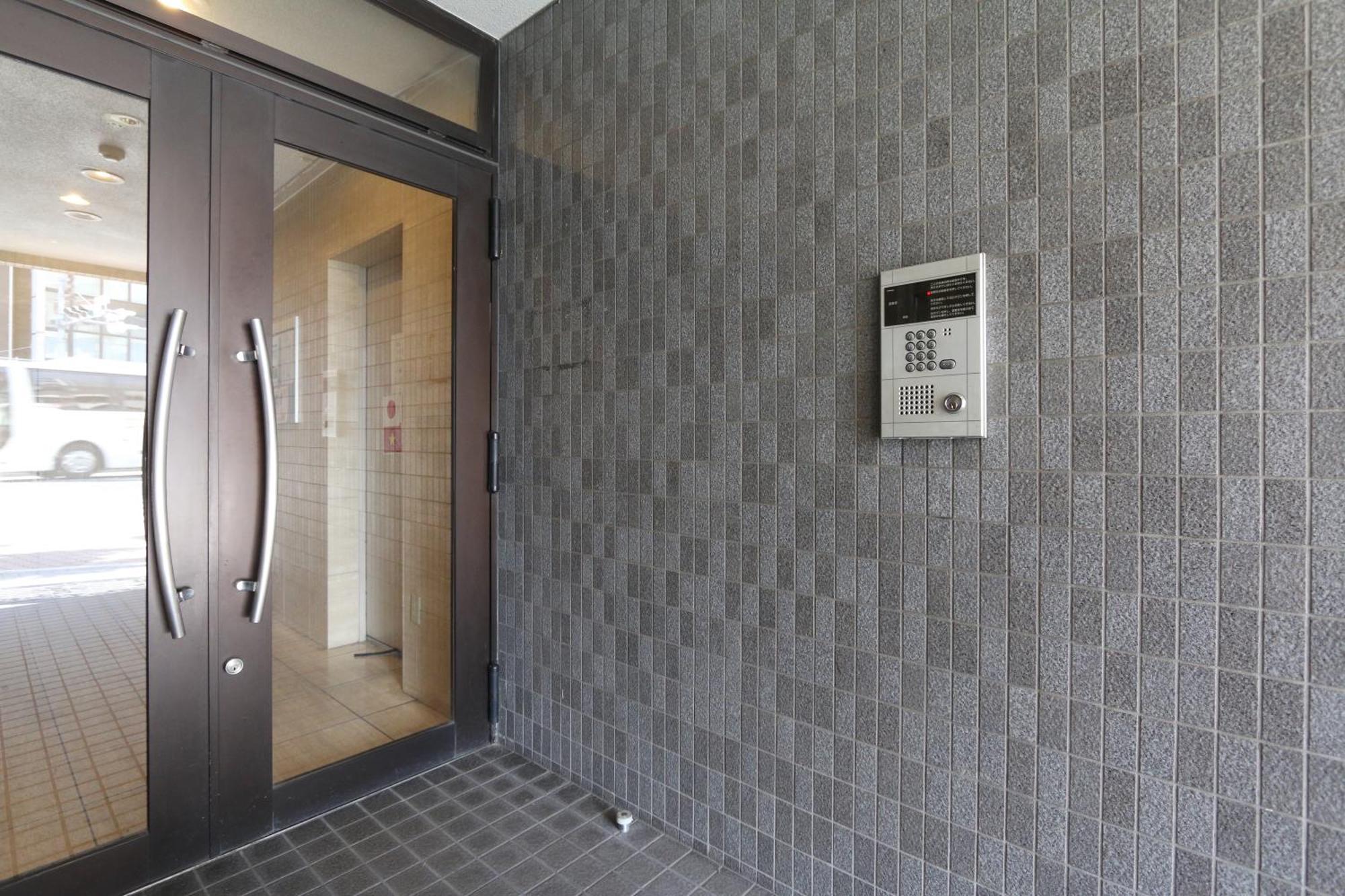 Apartment Elle Namba *