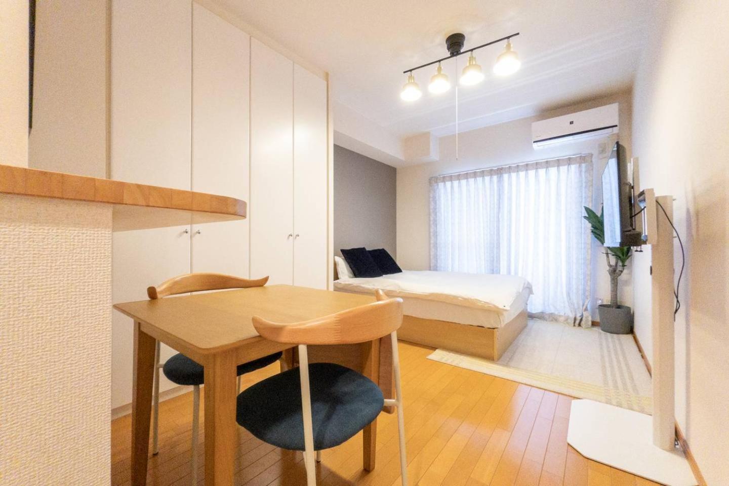 Cityspire Namba West Apartment *