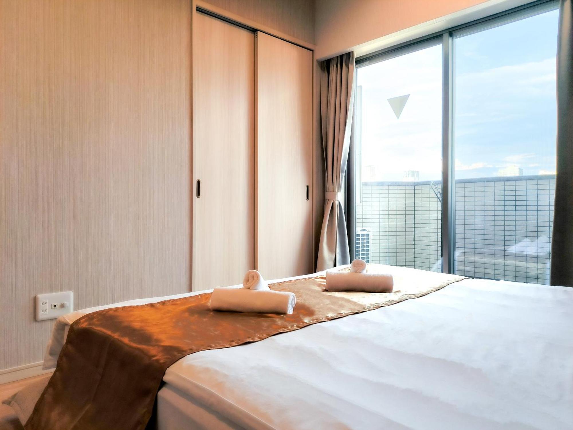 Ostay Vermillion Namba 4*