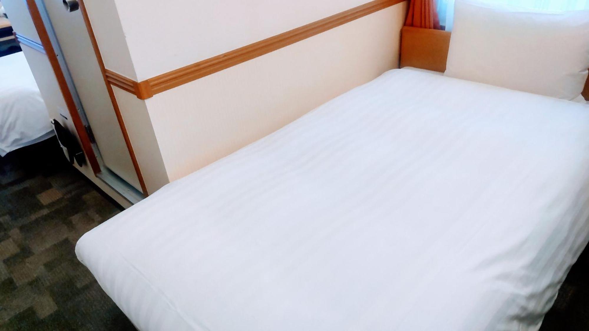 Toyoko Shin-osaka Chuo-guchi Shinkan Hotel Osaka