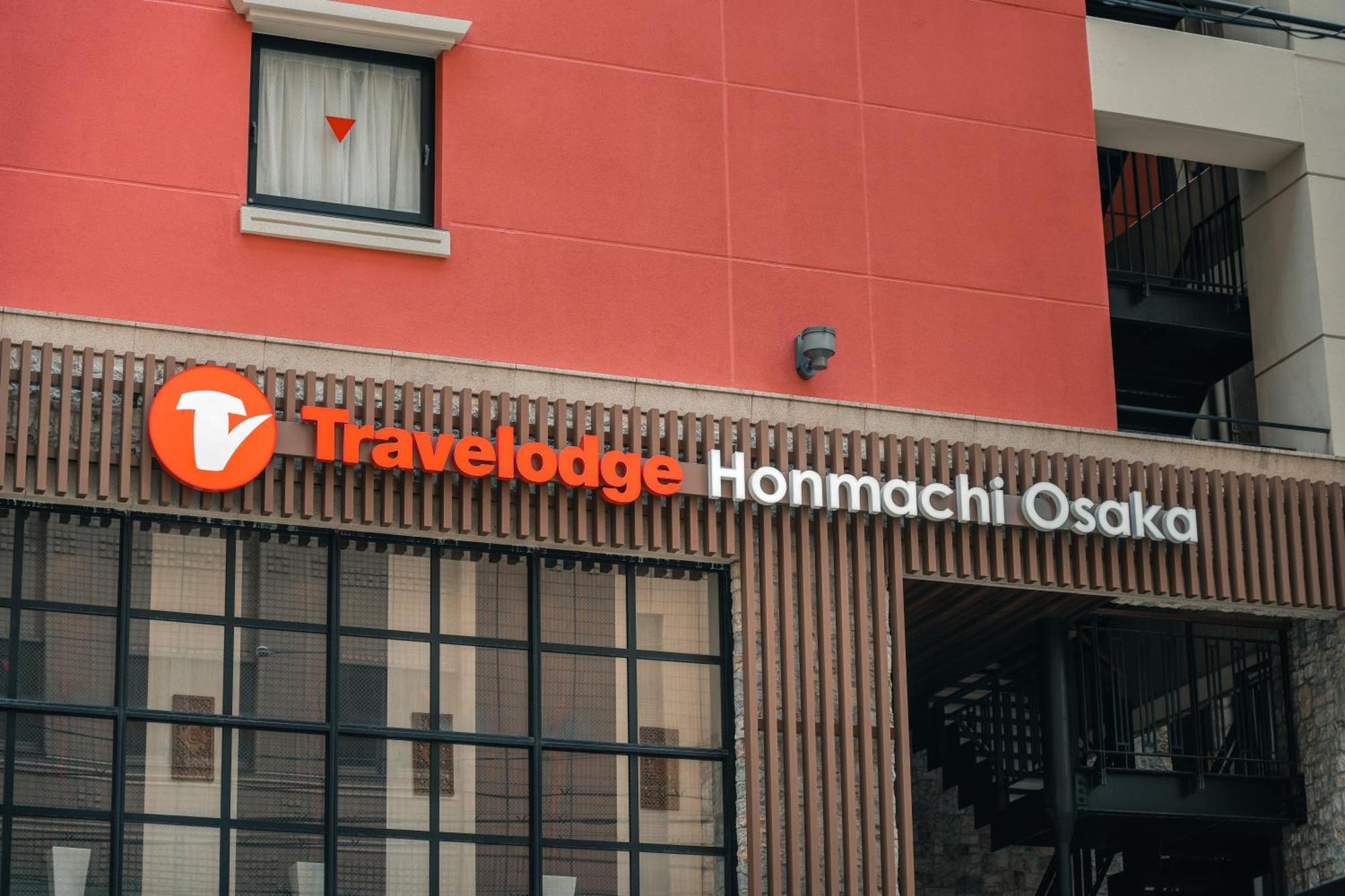 Travelodge Honmachi Hotel 3*
