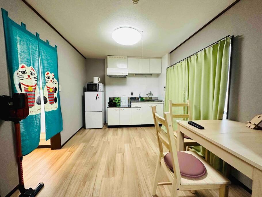 205gblhouse: Steps From Kuromon Market, Near Dotonbori * Osaka
