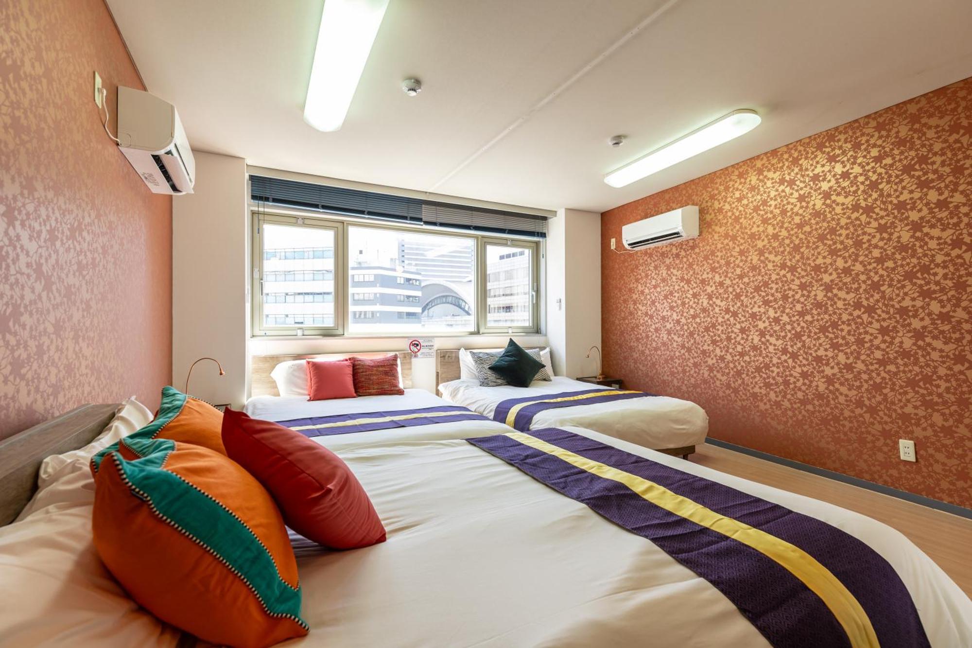 Apartment Premier Namba なんば駅徒歩3分 3 Mins Walk From Namba Station 7rooms Billiards Table 2baths 4toilets