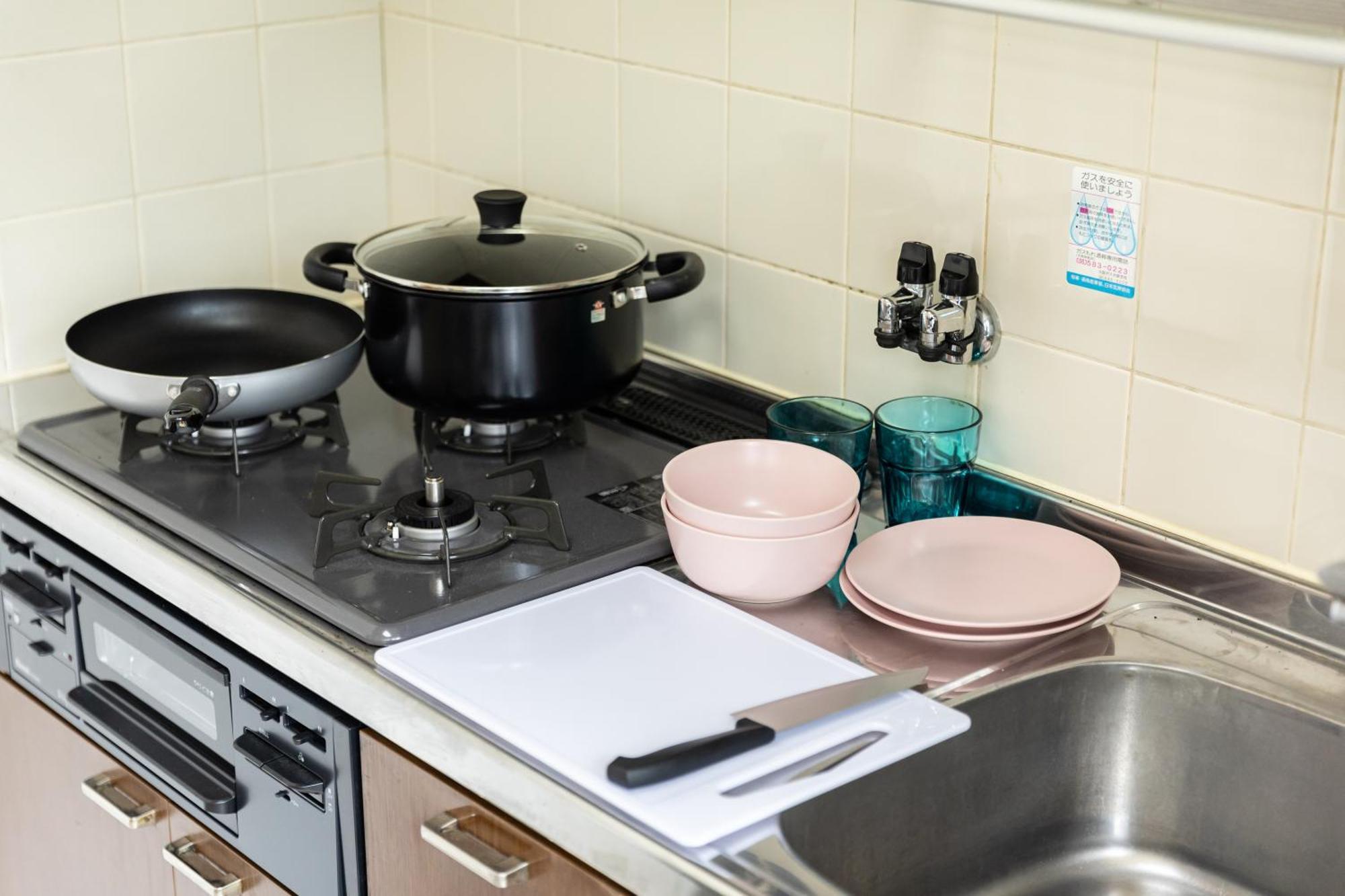 Apartment Premier Namba なんば駅徒歩3分 3 Mins Walk From Namba Station 7rooms Billiards Table 2baths 4toilets *
