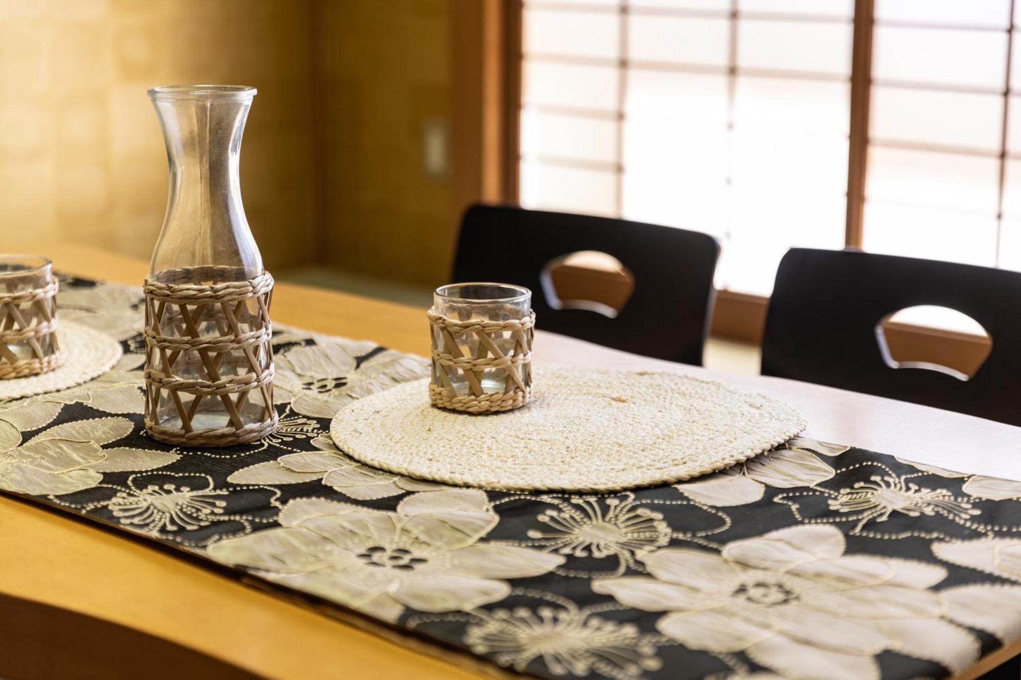 Apartment Premier Namba なんば駅徒歩3分 3 Mins Walk From Namba Station 7rooms Billiards Table 2baths 4toilets *