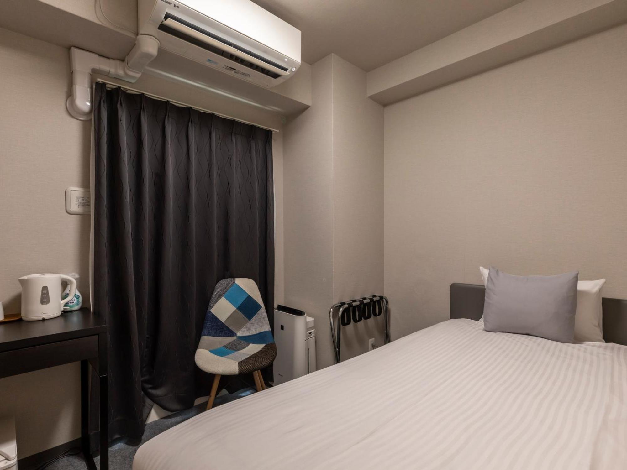 Tabist Unihotel Midosuji Hommachi Hotel 2*