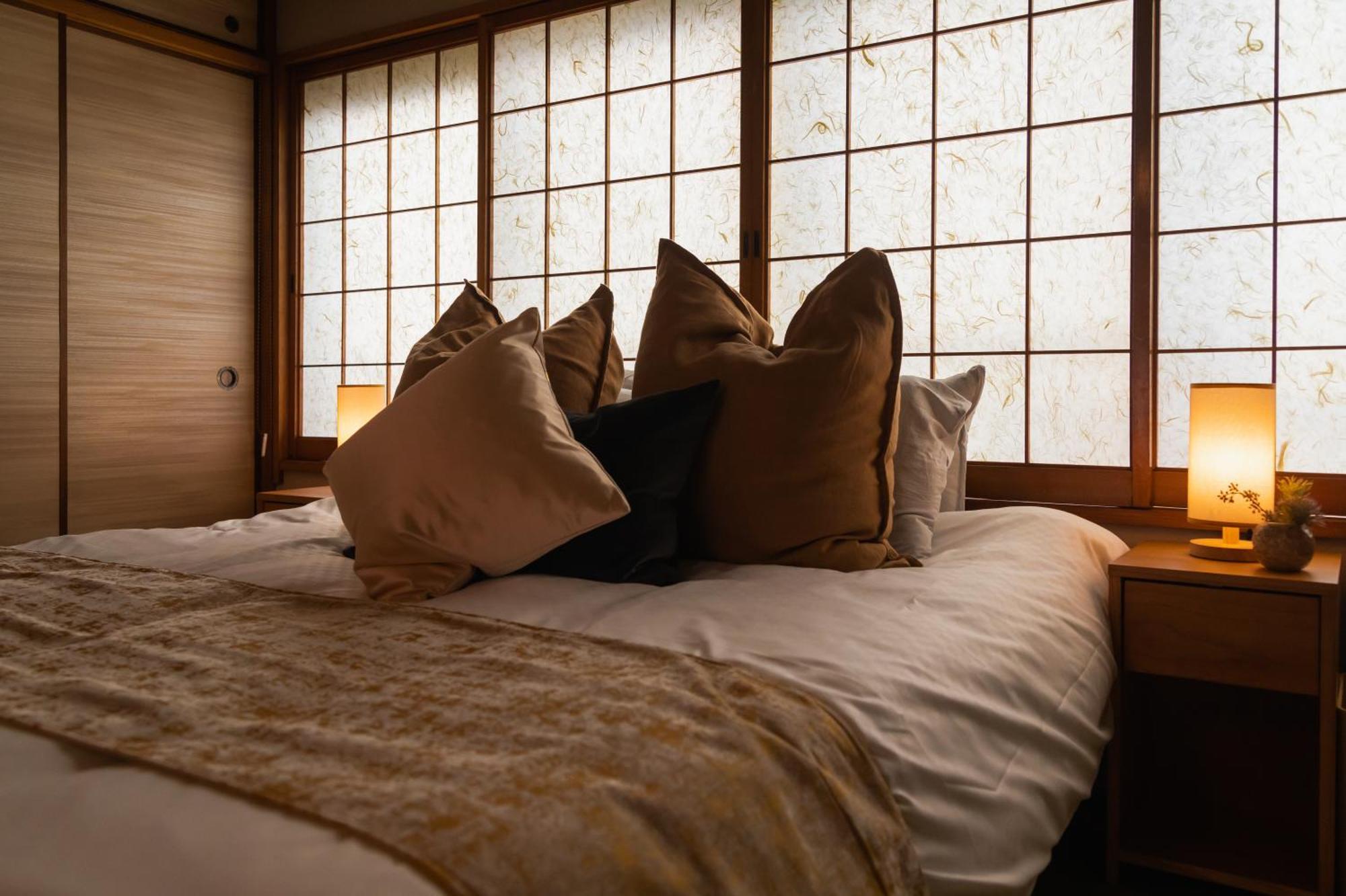Maru Taisho Apartment *