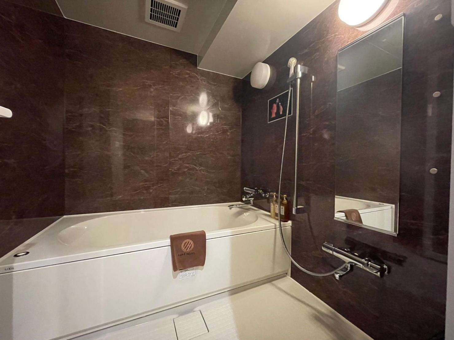 Nipponbashi Luxe Hotel Osaka
