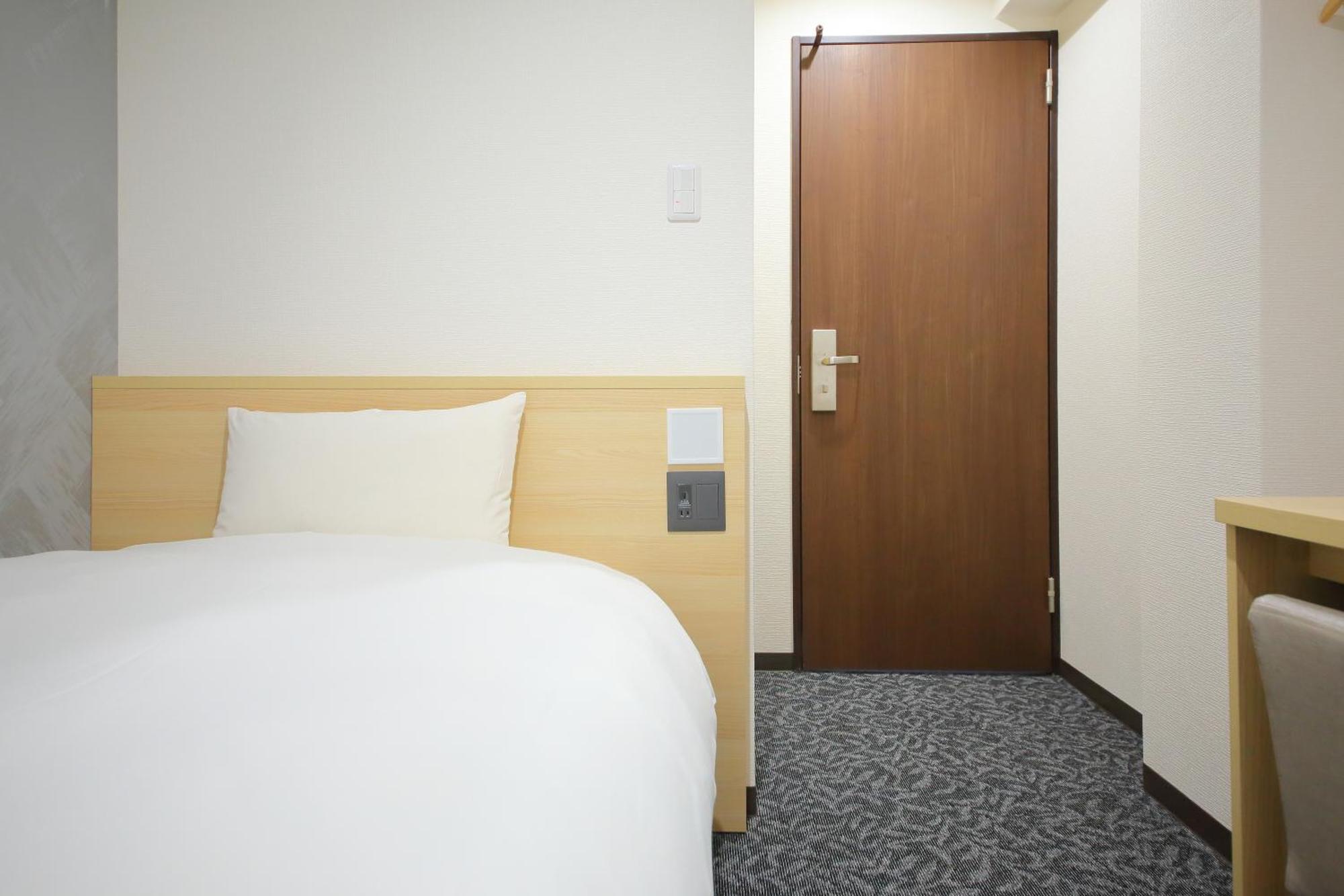 Shin-imamiya Hostel
