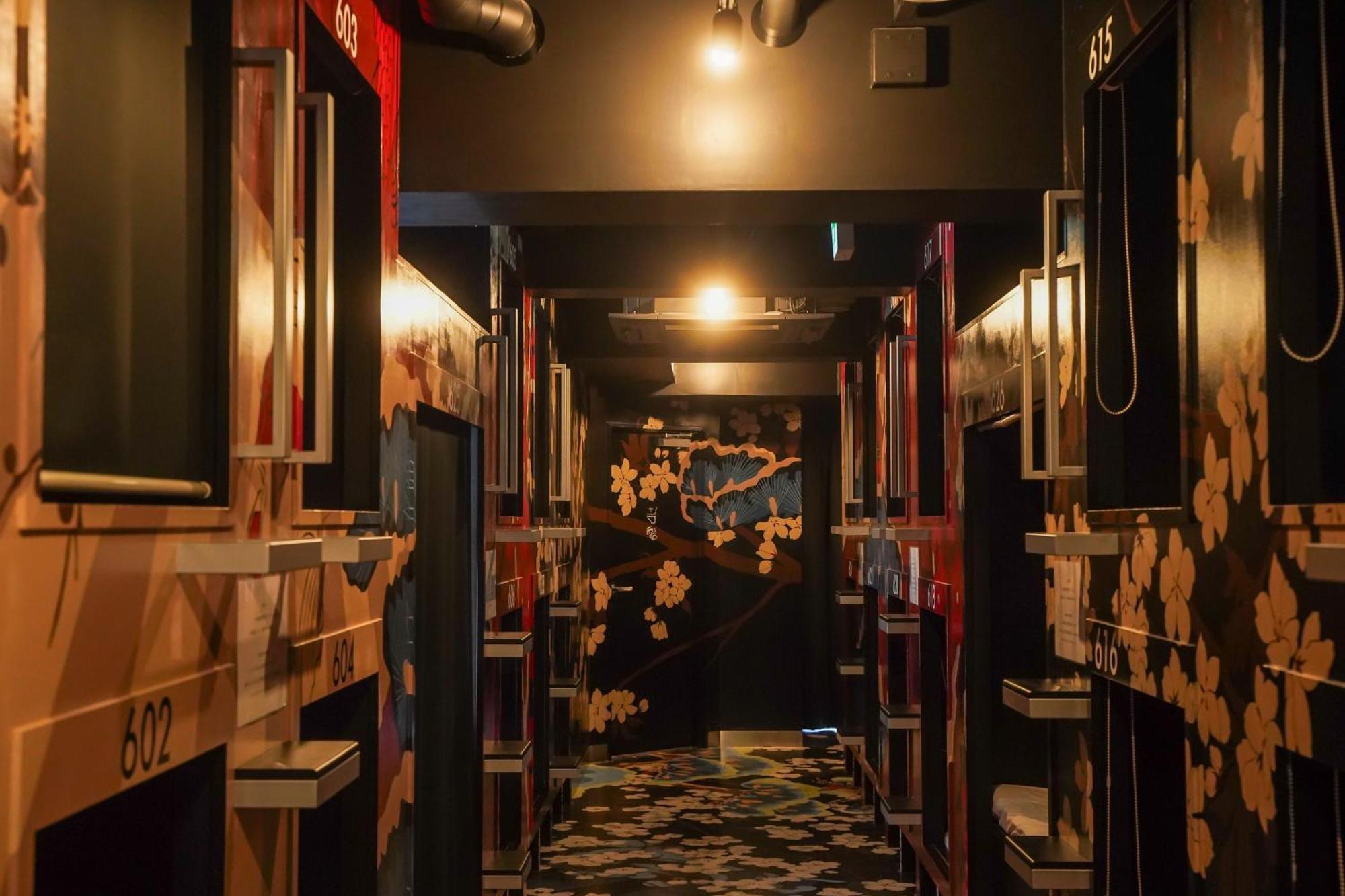 Hostel Esports E-zone 電脳空間