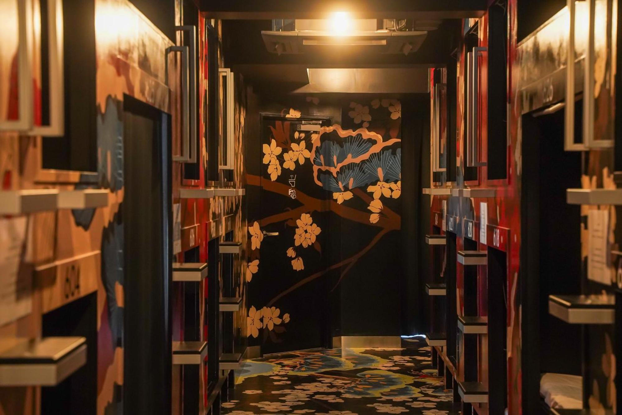 Esports E-zone 電脳空間 Hostel