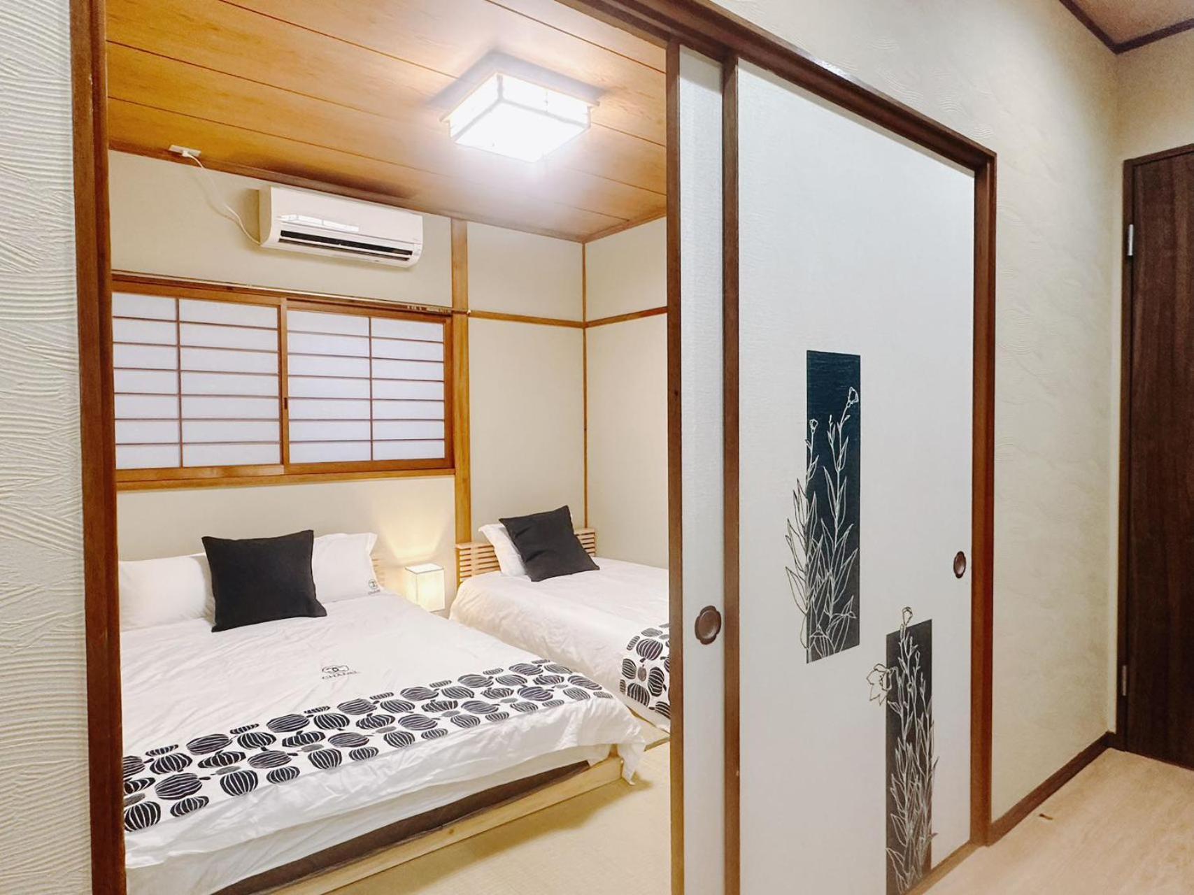 Guest house Retreat Tengachaya 旅趣 天下茶屋 *
