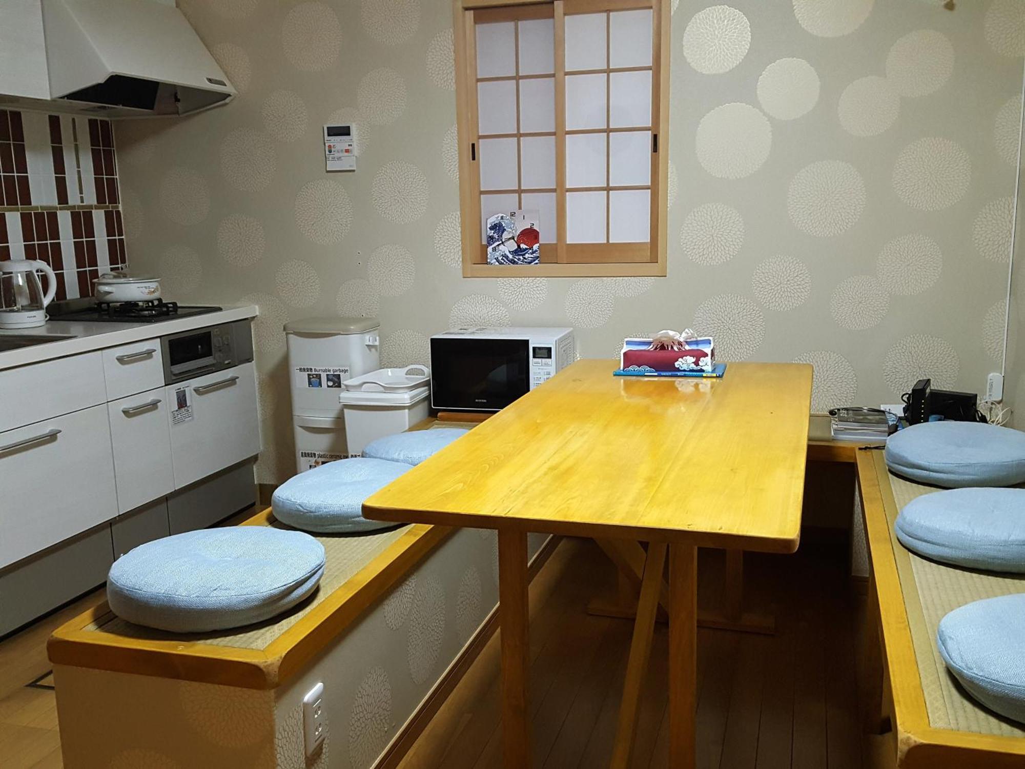 Izawa Osaka: Cozy Group Near Universal Japan * Osaka