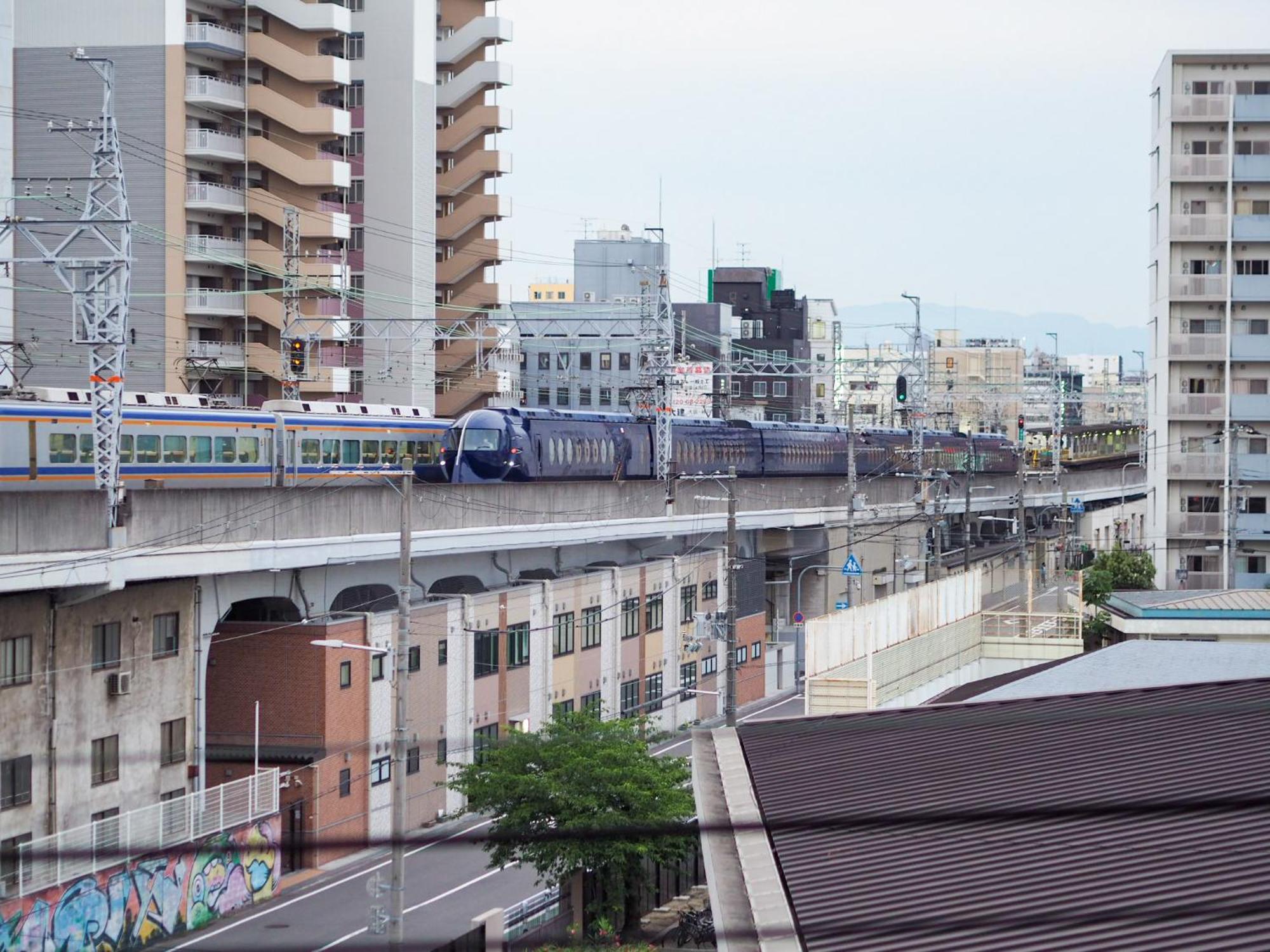 Wellstay Shinimamiya Station