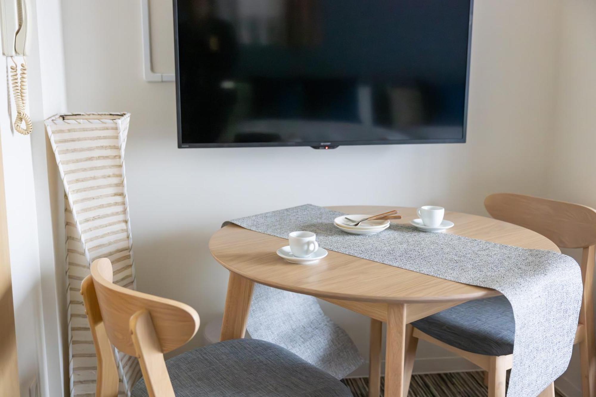 Apartment F Cross Ebisu *