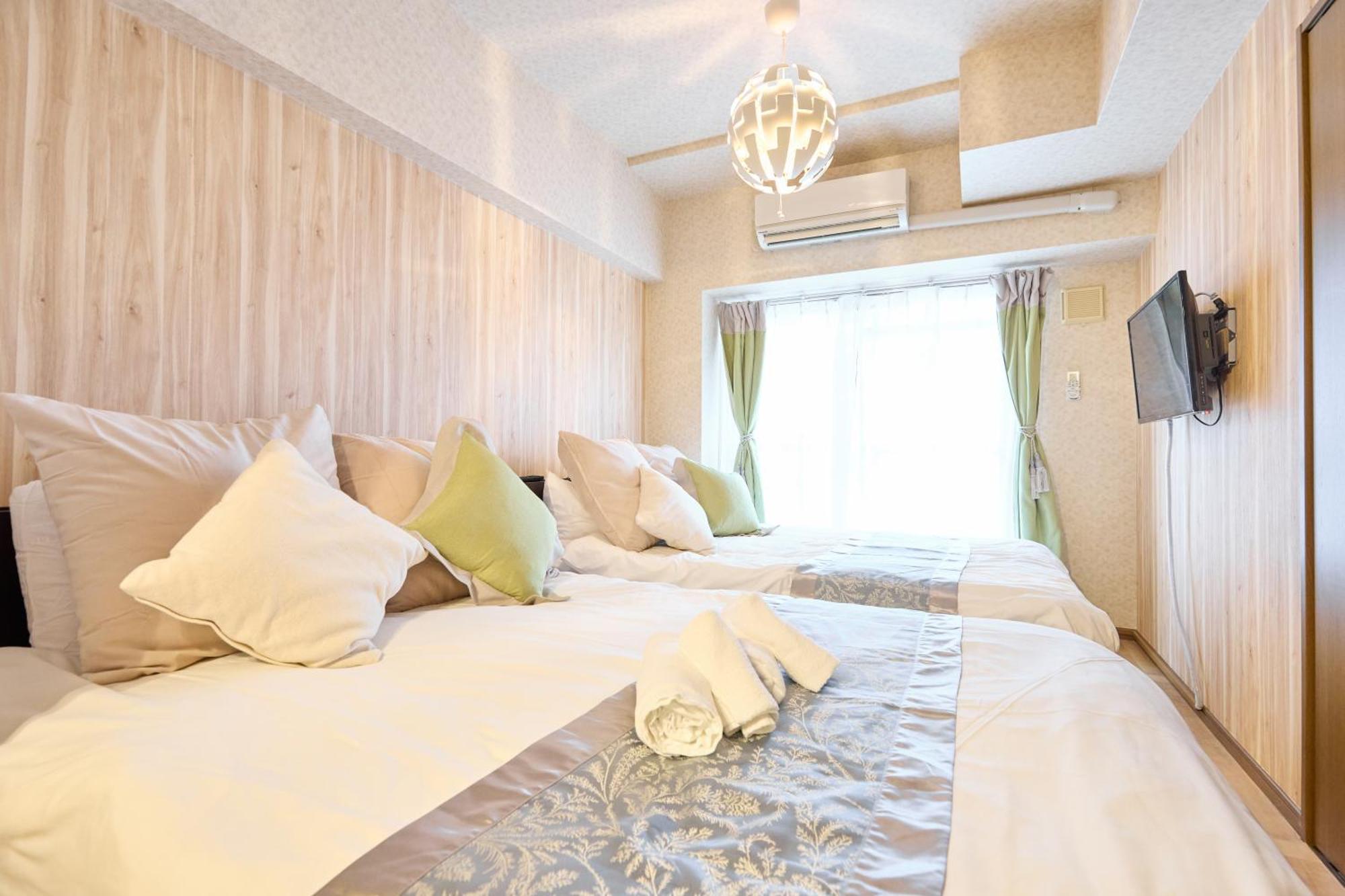 Apartment Groundcourt Namba: For Large Groups Osaka
