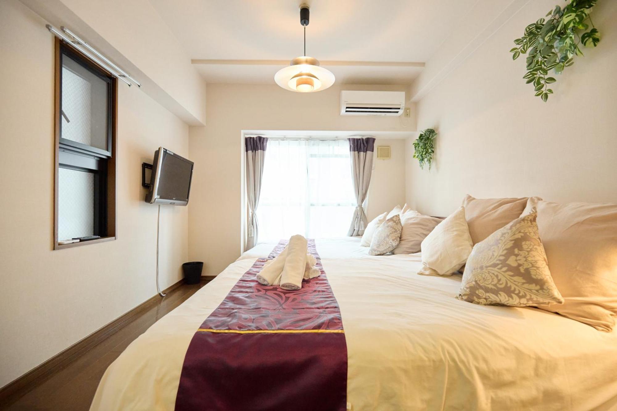 Apartment Groundcourt Namba: For Large Groups Osaka