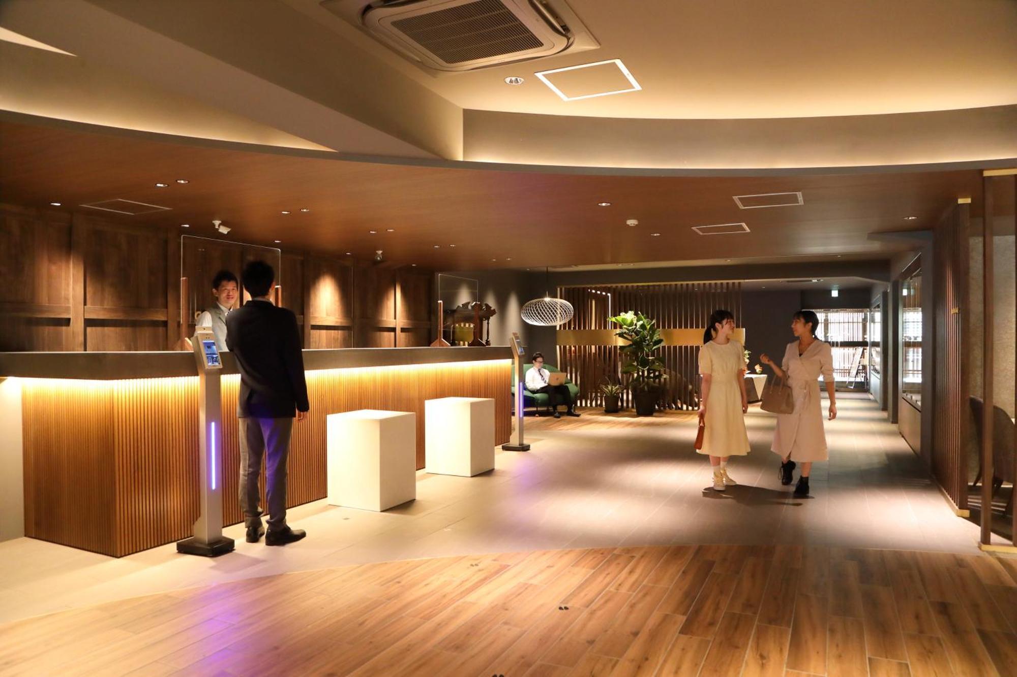 Hotel Osaka Corona Hotel