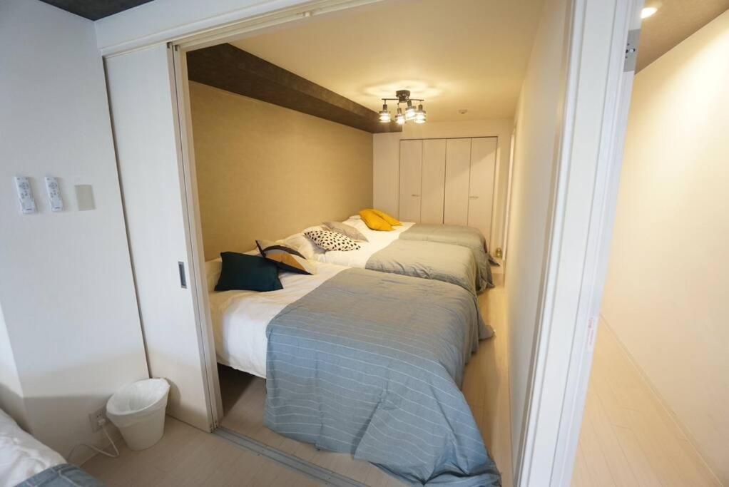House Mebius Namba 301 Apartment
