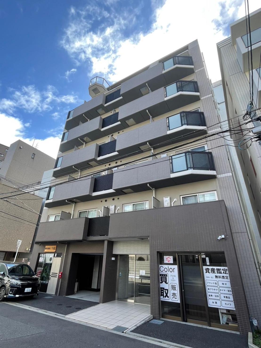 Apartment Color Tsuruhashi