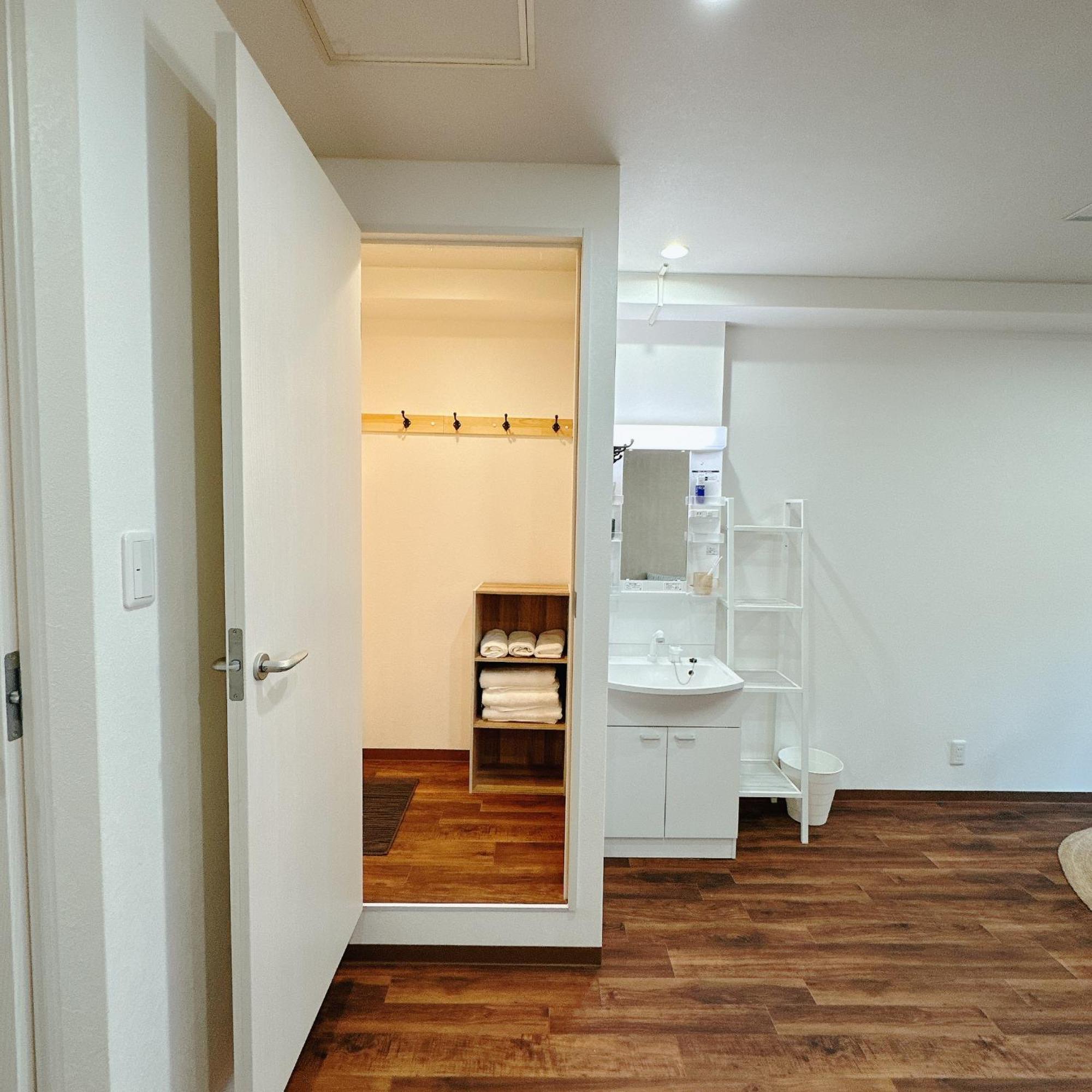 Apartment 【三米通天閣】202-2fb難波商圈天王寺心斎橋10min *