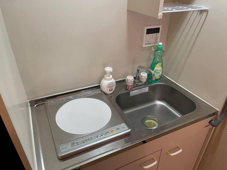 響 日本橋＊big Sale＊難波駅10分・日本橋駅５分＊黒門市場すぐ横＊ Apartment Osaka