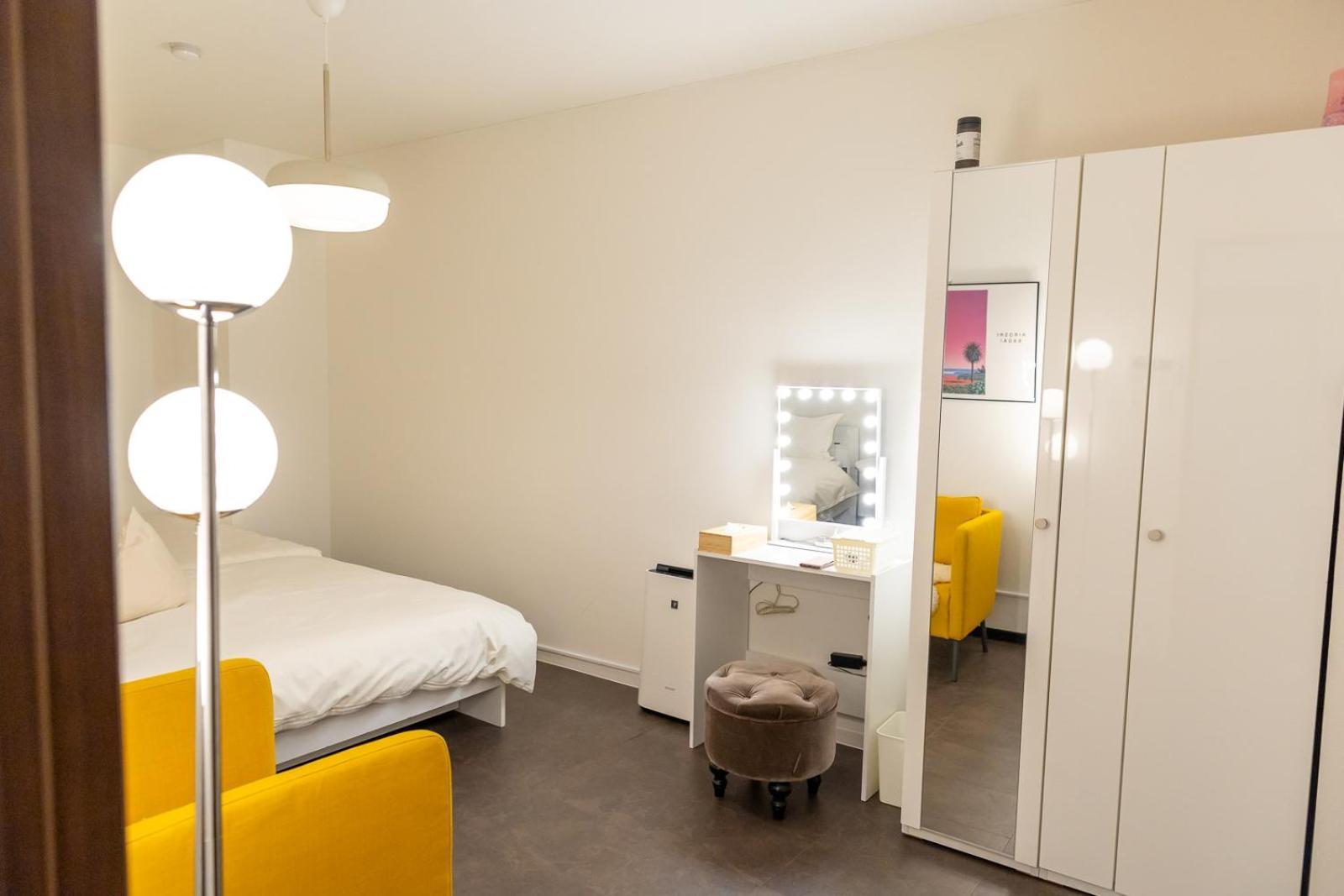 Elena Premium Namba Apartamento