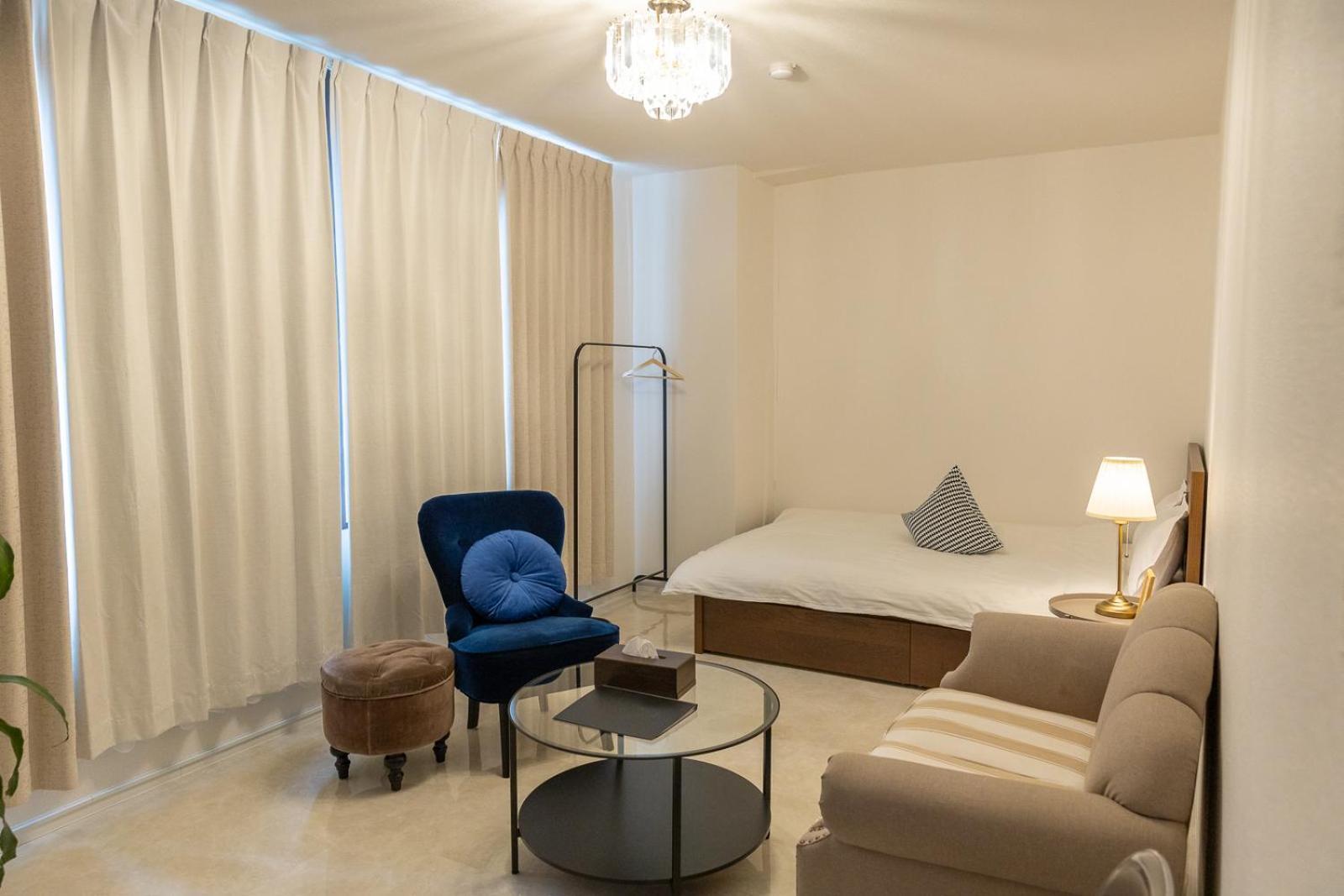 Elena Premium Namba