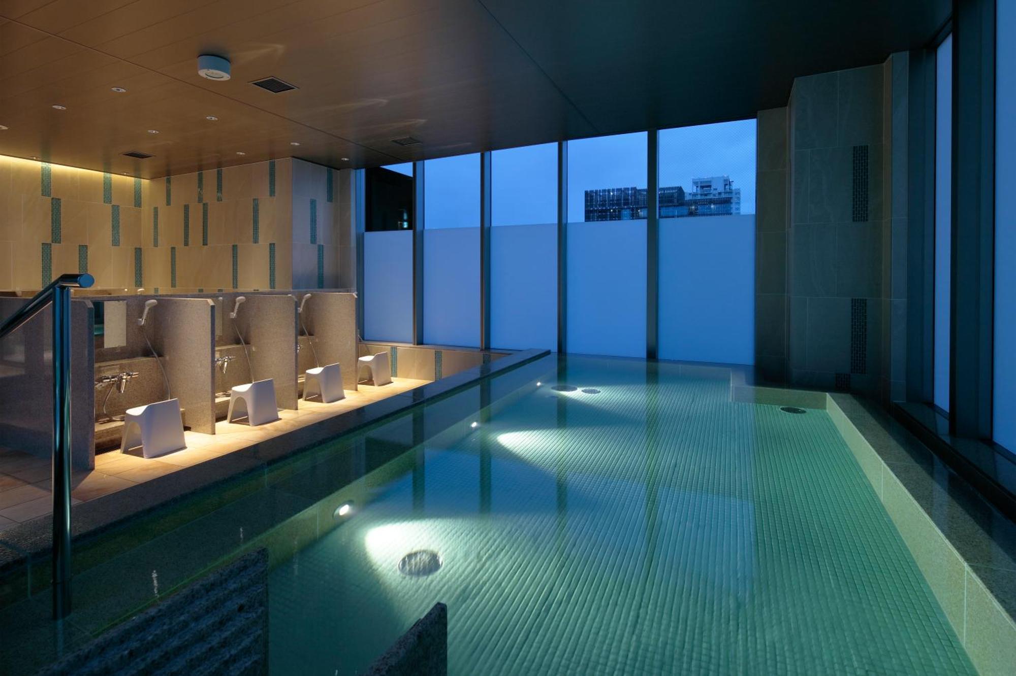 Hotel Candeo Shinsaibashi 4*