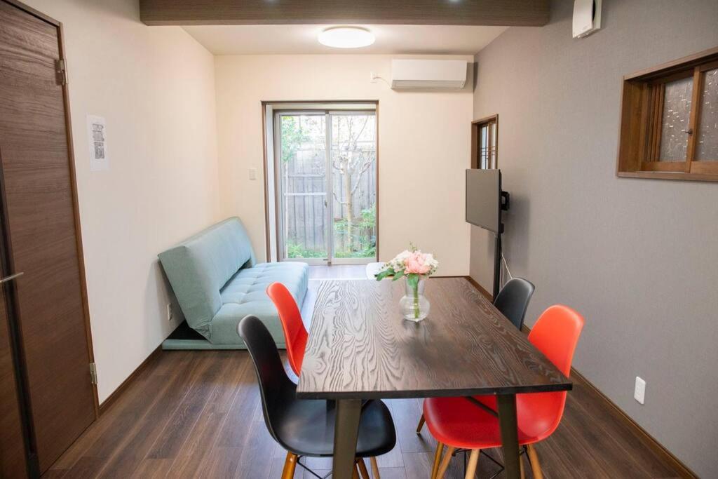 Apartment 西九条徒歩3分 Usjまで15分 フルリノベーション アクセス抜群 Osaka