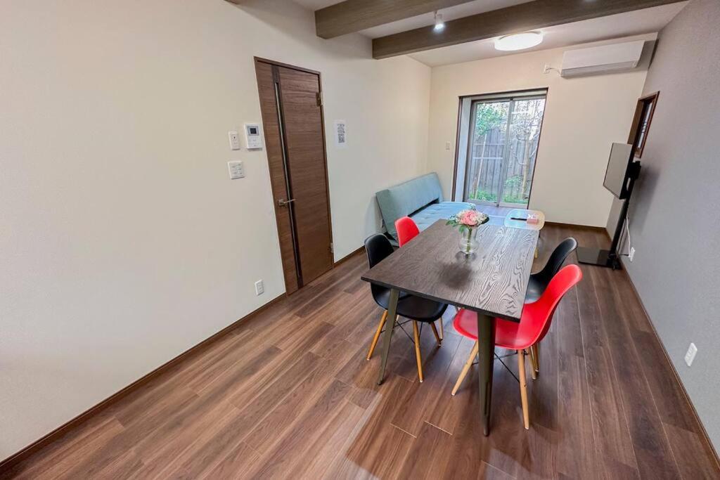 Apartment 西九条徒歩3分 Usjまで15分 フルリノベーション アクセス抜群