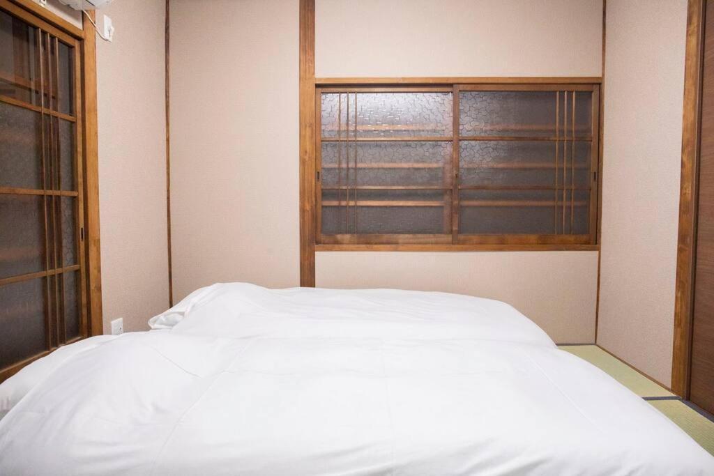 西九条徒歩3分 Usjまで15分 フルリノベーション アクセス抜群 Apartment Osaka