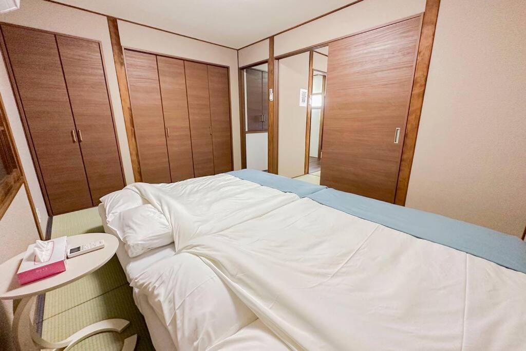 西九条徒歩3分 Usjまで15分 フルリノベーション アクセス抜群 Apartment Osaka