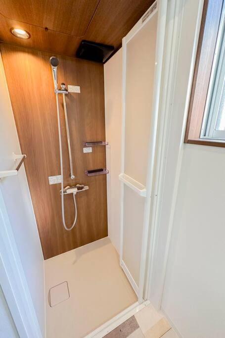 西九条徒歩3分 Usjまで15分 フルリノベーション アクセス抜群 Apartment Osaka